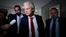 Krajnje desna stranka PVV Geerta Wildersa srušila vladajuću koaliciju: 'Zbog ovoga ispadamo budale'