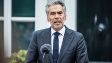 Nizozemski kralj prihvatio ostavku vlade