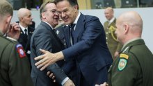 Šef NATO-a očekuje povijesni dogovor; Švedska podržava povećanje izdvajanja
