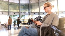 Loša vijest za putnike: Kompenzacija za kašnjenja letova samo za najduža čekanja?