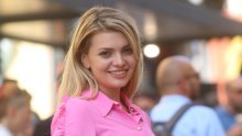 Detalj koji je svima zapeo za oko: Ella Dvornik potaknula nagađanja o zarukama