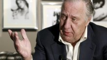 Preminuo poznati britanski pisac špijunskih romana Frederick Forsyth
