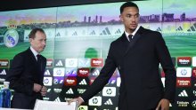 Real predstavio veliko pojačanje; kada je progovorio svi su ostali u čudu