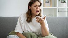 Ako stalno kašljete i kišete kod kuće, problem možda nije u vama – nego u ovome