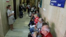 Marić stopirao dogovoreno povećanje plaća u zdravstvu, sindikati prijete štrajkom