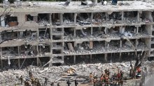 SAD napao Iran, Teheran zasuo Izrael projektilima; U Tel Avivu osvanuli zanimljivi plakati