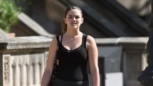 Suri Cruise ne samo da izgleda kao Katie Holmes, već je od majke naslijedila i prepoznatljiv stil