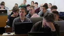 Studenti žele savladati Android