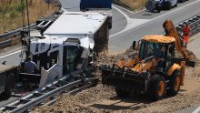 VIDEO Prevrnuo se kamion na autocesti A3 prema Bregani: Promet je bitno otežan