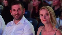 Pogledajte atmosferu na Melodijama Jadrana: Posebnu pažnju privukla je supruga splitskog gradonačelnika