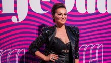 Odvažno izdanje na Melodijama Jadrana: Nina Badrić izazvala senzaciju u šljokicama