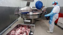U svibnju pao broj zaposlenih u industriji