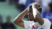 Trebao je biti vođa nove Barcelone, a sad ide na još jednu posudbu