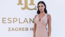 Nismo je dugo vidjeli: Ivana Vida zablistala u zavodljivoj haljini i s najpoželjnijom torbicom