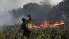 Vatrogasci pokušavaju obuzdati požar na Kreti, gori i u Njemačkoj