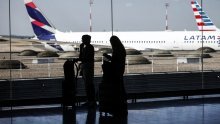 Predlaže se podizanje dobne granice za umirovljenje pilota, Amerikanci se protive