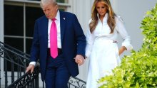 Melania Trump iznenadila modnim zaokretom: Glamur zamijenila suptilnom elegancijom