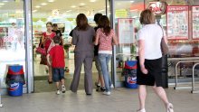 Promet u europskoj maloprodaji osjetno pao: Švedska bilježi najoštriji, a Hrvatska raste