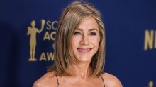 Romansa na jahti: Jennifer Aniston 'ulovljena' u nježnim trenucima s novim dečkom