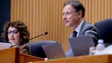 Zastupnici podržali zakon kojim se želi osigurati sigurnost hrane na tržištu