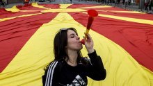 Makedonci bijesni: Europski parlament im izbrisao jezik i identitet