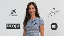 Glamurozna vjenčanica o kojoj se ne prestaje govoriti: Jedan detalj privukao je sve poglede