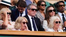 Upoznao kraljicu pa - zaspao: Svi govore o nevjerojatnoj snimci Hugha Granta na Wimbledonu