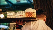 U ovoj zemlji u hrvatskom susjedstvu konobari mogu zaraditi do 4000 eura na napojnicama