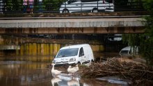 Strašne poplave u Španjolskoj, obustavljen željeznički promet u Kataloniji