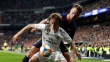 Ivan Rakitić je morao birati između Modrića i Inieste; njegov je odgovor sve iznenadio