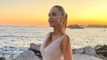 Mila Horvat nikad nije izgledala bolje: Poput morske sirene u zavodljivoj haljini