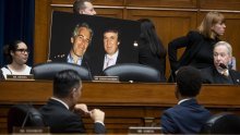 Slučaj Jeffreyja Epsteina okrenuo dio desničarskih pristaša protiv Trumpove administracije