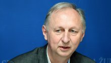 Kutinski gradonačelnik svojoj zamjenici diže volontersku naknadu za čak šest puta