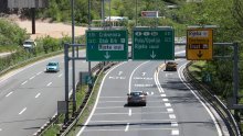 Promet jutros bez zastoja, ali HAK upozorava na odrone i sliske kolnike