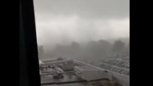 [VIDEO] Tornado pogodio francusku zračnu luku