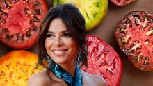 Imate višak rajčica? Eva Longoria ima prijedlog za jednostavno predjelo koje izgleda čarobno
