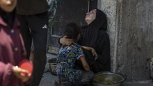 Konvoj s humanitarnom pomoći napokon krenuo iz Egipta prema Pojasu Gaze