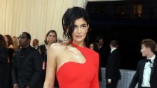 Modni znalci oštro kritizirali posljednji poslovni potez Kylie Jenner