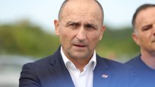 Ususret vojnom spektaklu: Anušić objavio video kako se piloti HRZ-a pripremaju za mimohod