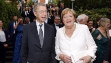 Angelu Merkel više ne viđamo često, no sada je snimljena sa suprugom na ljetnom festivalu