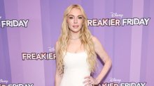 Mala bijela haljina s wow efektom: Lindsay Lohan ponovno ima izdanje o kojem se govori