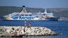 Doznajemo koja tvrtka će zbrinuti panele s azbestom, Šuta: Ovo što se događa je nedopustivo!