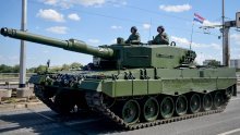 Pogledajte kako u mimohodu izgleda nova nada hrvatske vojske - njemački Leopard
