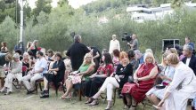 Na Splitskom ljetu premijerno izvedena 'Lisica' Dubravke Ugrešić, evo tko je sve došao