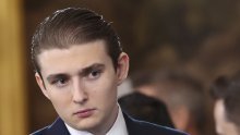 Gdje je nestao Barron? Trumpov sin već mjesecima izbjegava pojavljivanja uz oca