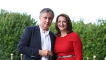 Svi znaju da sin pjeva uz Miroslava Škoru, a samozatajnu kći rijetko viđamo