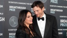 Bračni problemi su iza njih: Mila Kunis i Ashton Kutcher zaplesali kao da nitko ne gleda