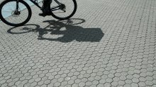 Biciklom naletio na petogodišnjaka i teško ga ozlijedio