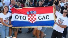Odakle dolaze Thompsonovi obožavatelji?: Evo što kažu njihove zastave