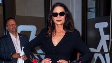 Catherine Zeta-Jones izgleda fantastično: 'Ubojite' cipele maestralno zaokružile efektan stajling